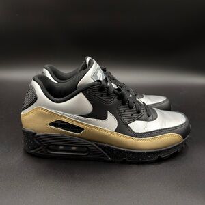Nike Air Max 90 Nike By You (Nike iD) Custom Sneakers | Women’s 8.5 / Men’s 7